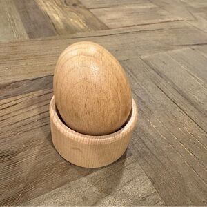 🥚 LOVEVERY Wooden Montessori Egg Cup
